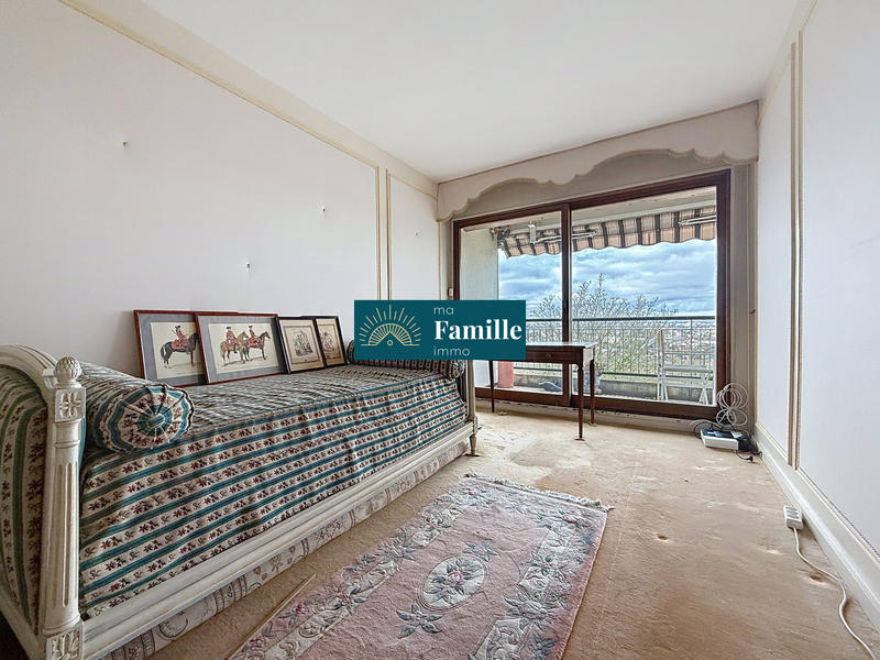 Appartement - 103 m² - 5 pièces