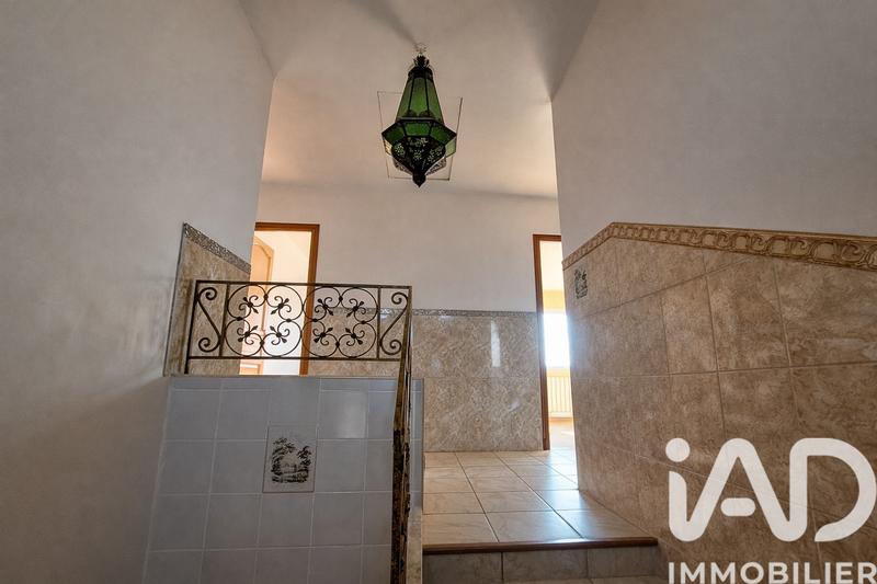 Maison - 177 m² - 6 pièces