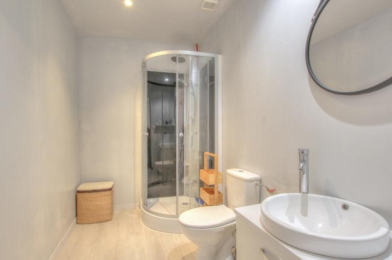 Bastide - 360 m² - 7 pièces