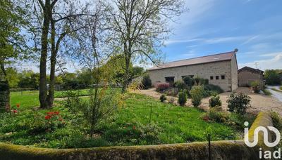 Maison - 275 m² - 6 pièces