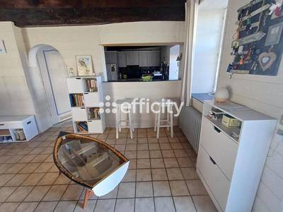 Maison - 177 m² - 7 pièces