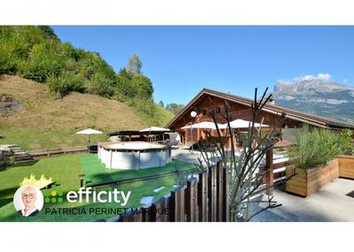 Corps de ferme - 272 m² - 8 pièces