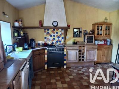 Maison - 190 m² - 8 pièces