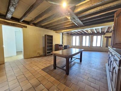 Maison - 143 m² - 5 pièces