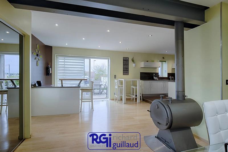 Maison - 123 m² - 4 pièces