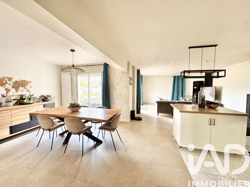 Maison - 107 m² - 5 pièces