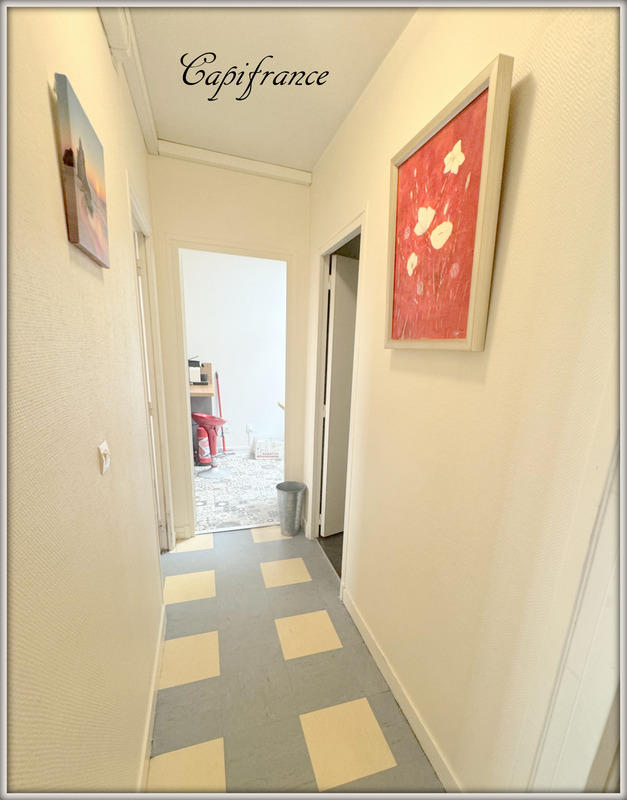 Bureau - 81 m² - 3 pièces