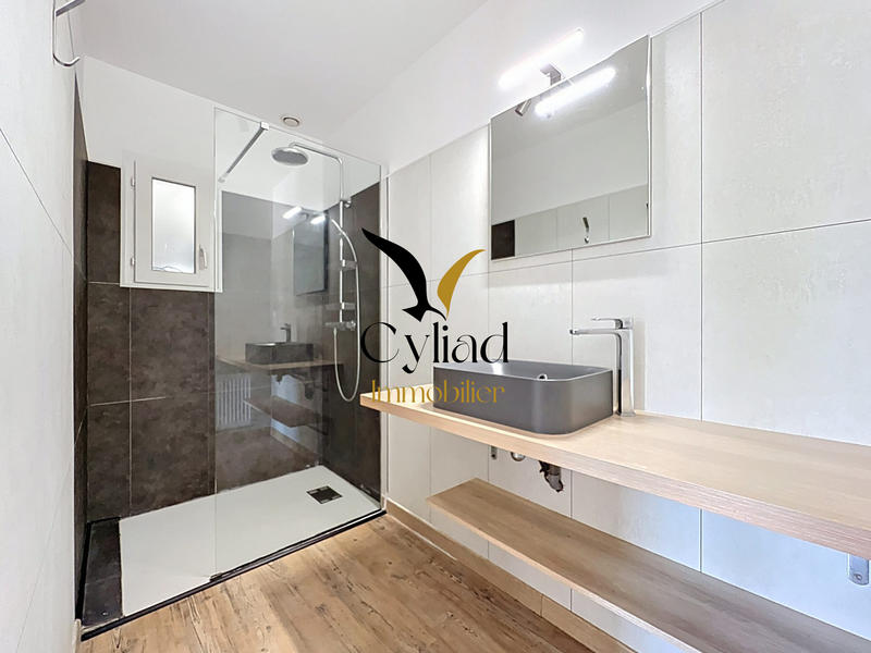 Maison contemporaine - 151 m² - 6 pièces