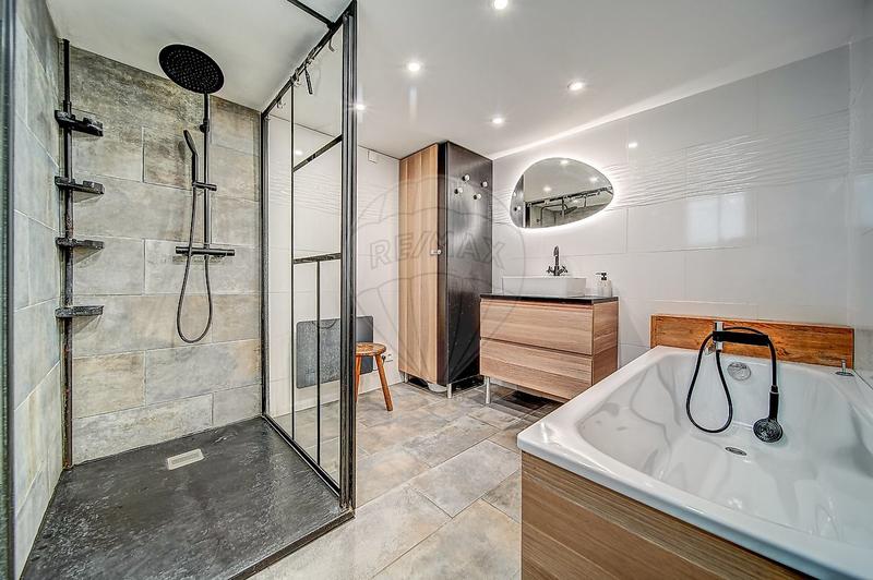 Maison - 130 m² - 4 pièces