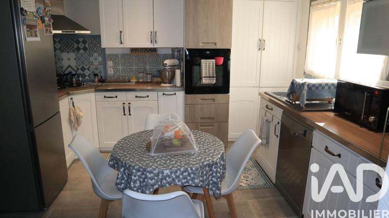 Maison - 92 m² - 5 pièces