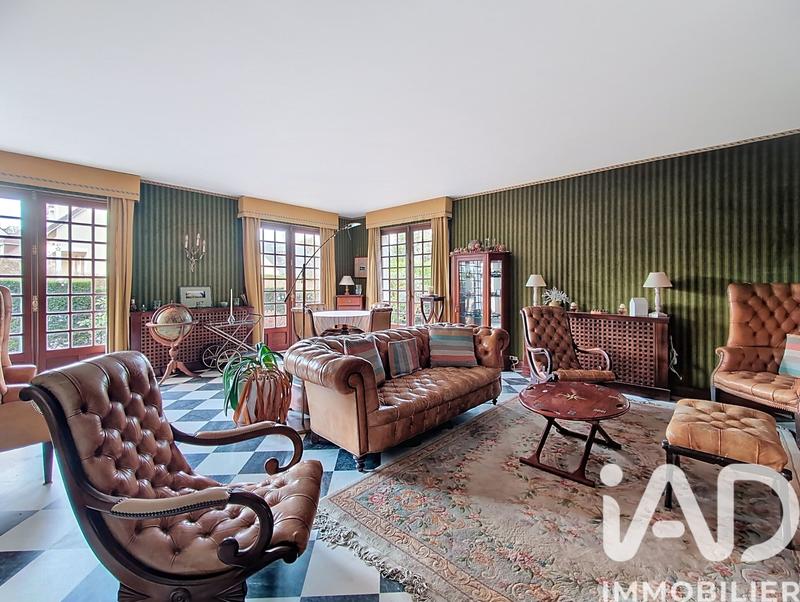 Maison - 152 m² - 6 pièces