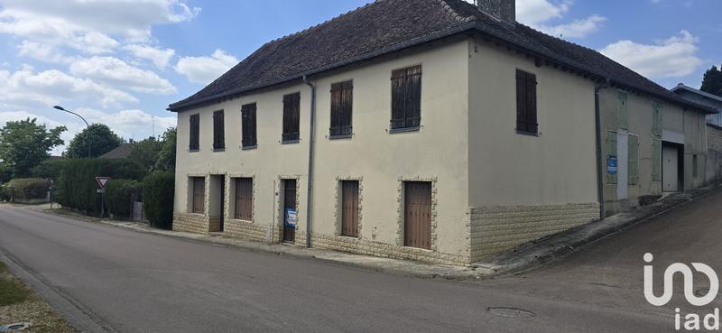 Maison - 323 m² - 8 pièces