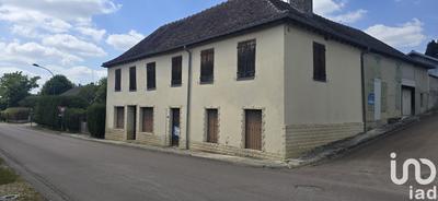 Maison - 323 m² - 8 pièces