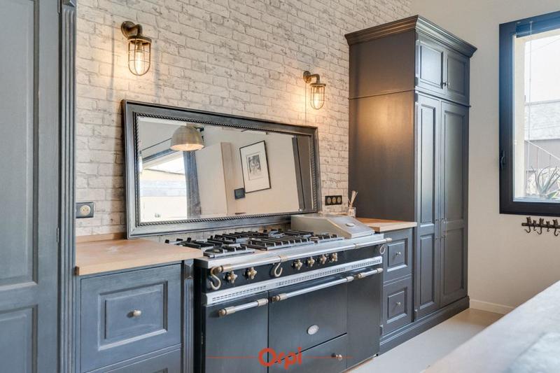 Maison - 199 m² - 5 pièces