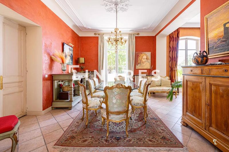 Maison chambre d'hôtes - 360 m² - 8 pièces