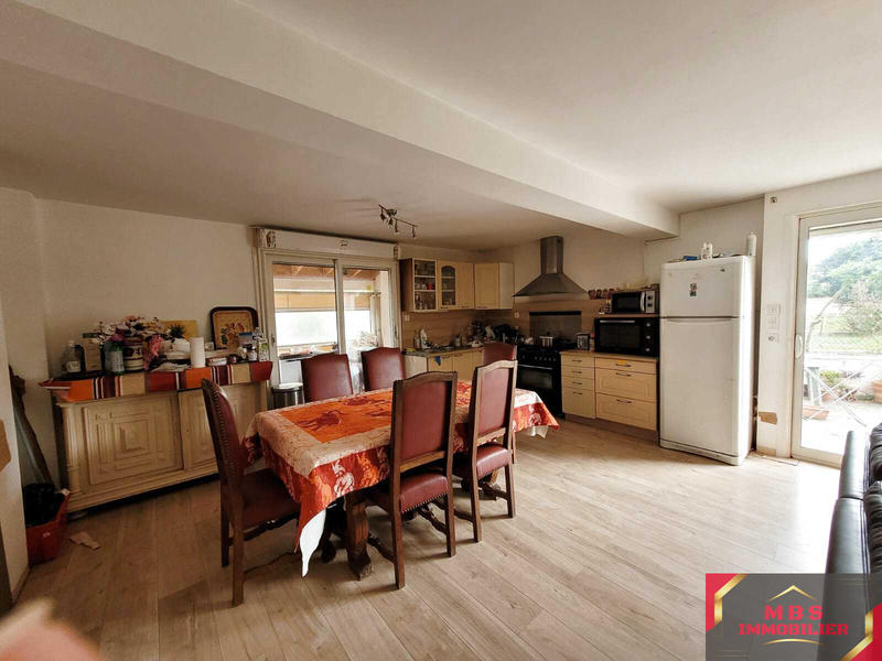 Maison - 281 m² - 7 pièces