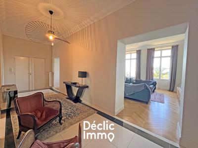 Appartement - 107 m² - 3 pièces