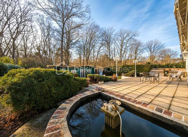 Maison traditionnelle - 150 m² - 7 pièces