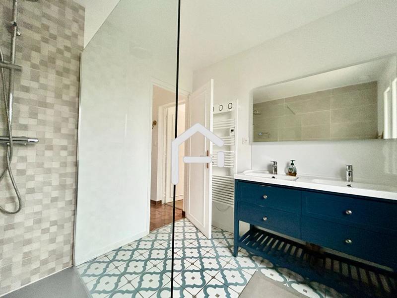 Villa - 148 m² - 5 pièces