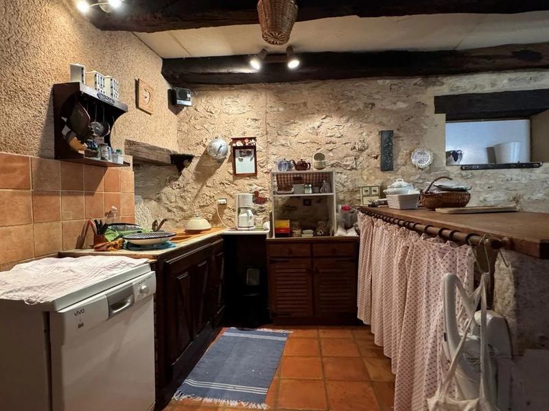 Maison en pierre - 88 m² - 3 pièces