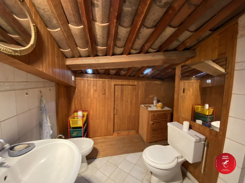 Maison - 191 m² - 7 pièces