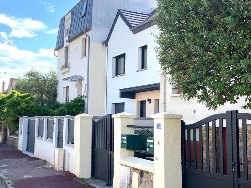 Maison - 128 m² - 6 pièces