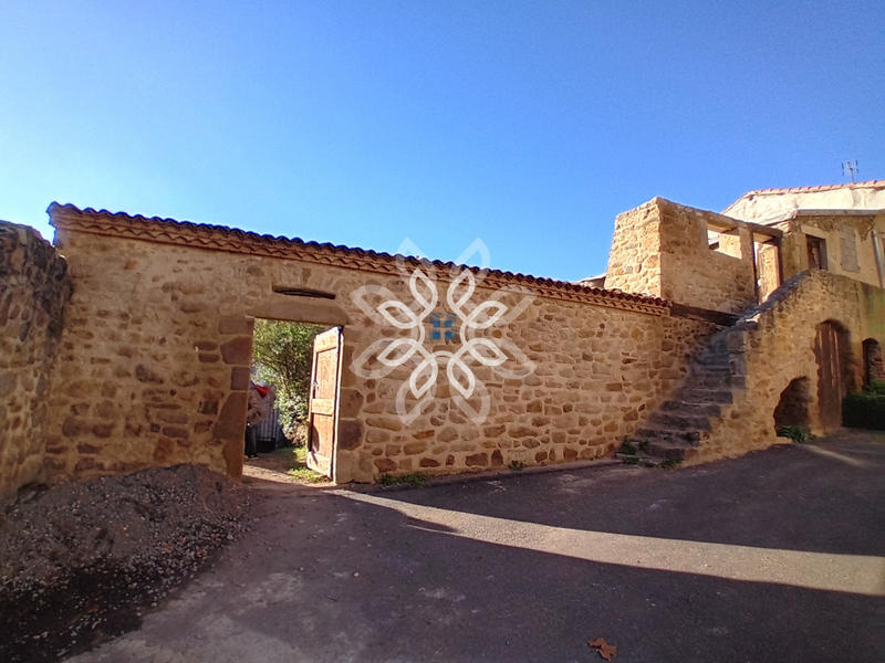 Maison - 120 m² - 4 pièces