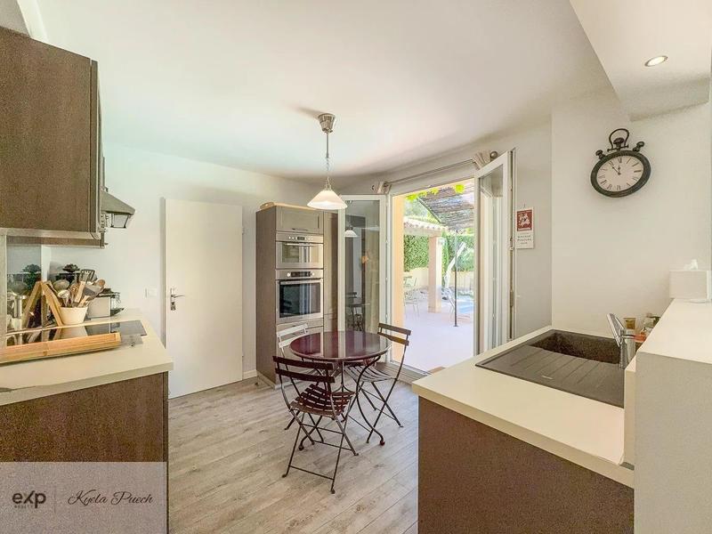 Maison - 94 m² - 4 pièces