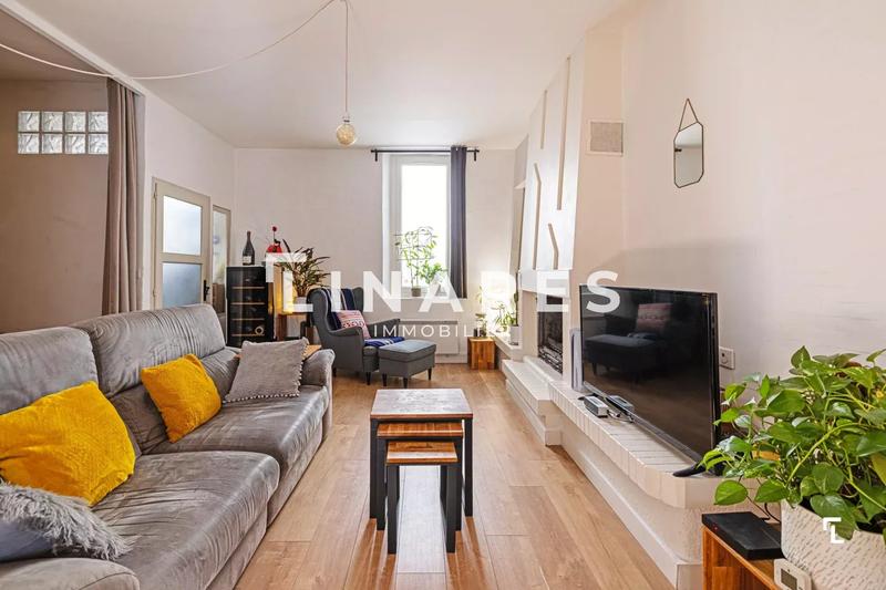 Maison de village - 90 m² - 4 pièces