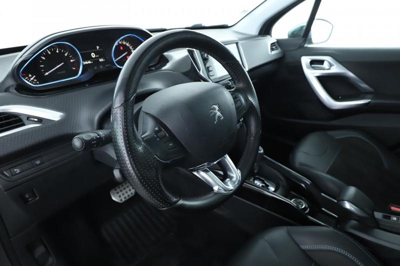 Peugeot 2008 1.2 PureTech Crossway Eat6 110 ch