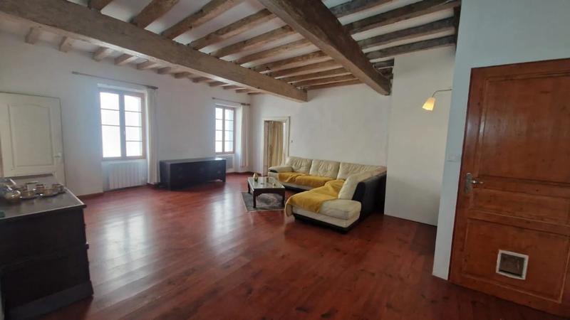 Maison de village - 180 m² - 7 pièces