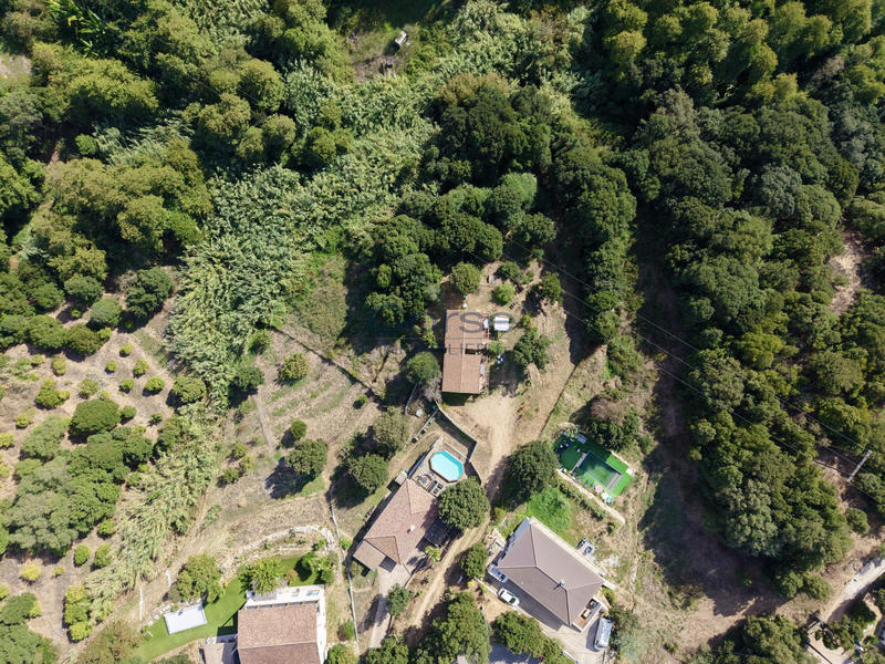 Maison - 76 m² - 6 pièces