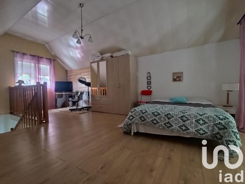 Maison - 200 m² - 5 pièces