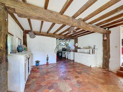 Maison - 260 m² - 5 pièces