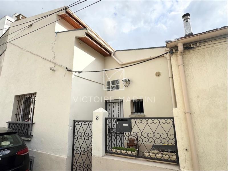 Maison de ville - 87 m² - 4 pièces