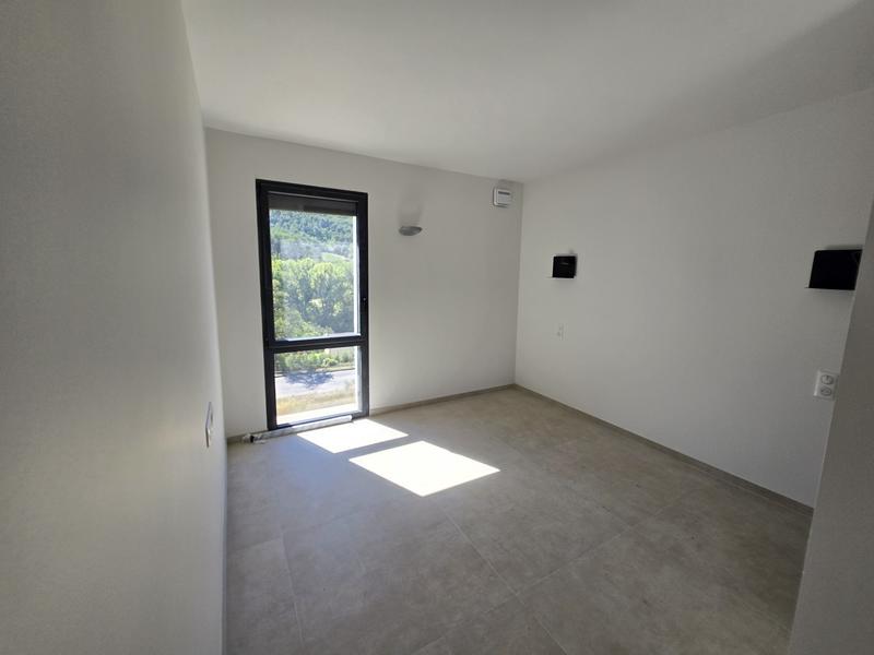 Appartement - 98 m² - 4 pièces