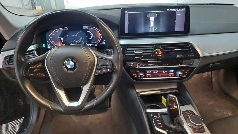 Bmw Série 5 Touring 520d Twinpower Turbo Xdrive 190 Ch Bva8 Lounge
