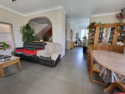 Maison - 176 m² - 6 pièces