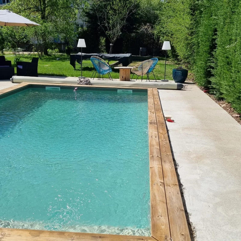 Maison - 325 m² - 10 pièces