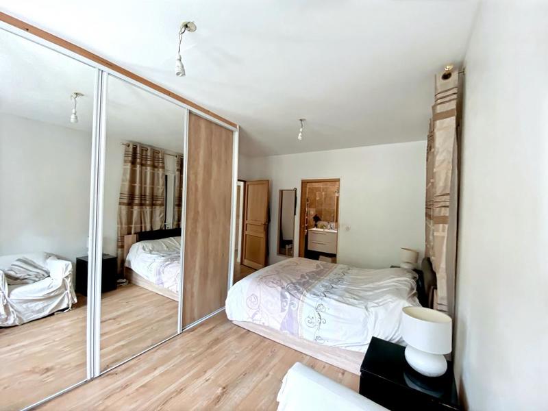 Maison - 170 m² - 4 pièces