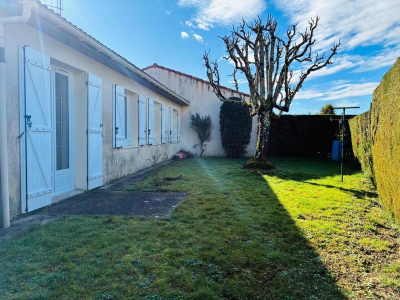 Maison de village - 90 m² - 4 pièces
