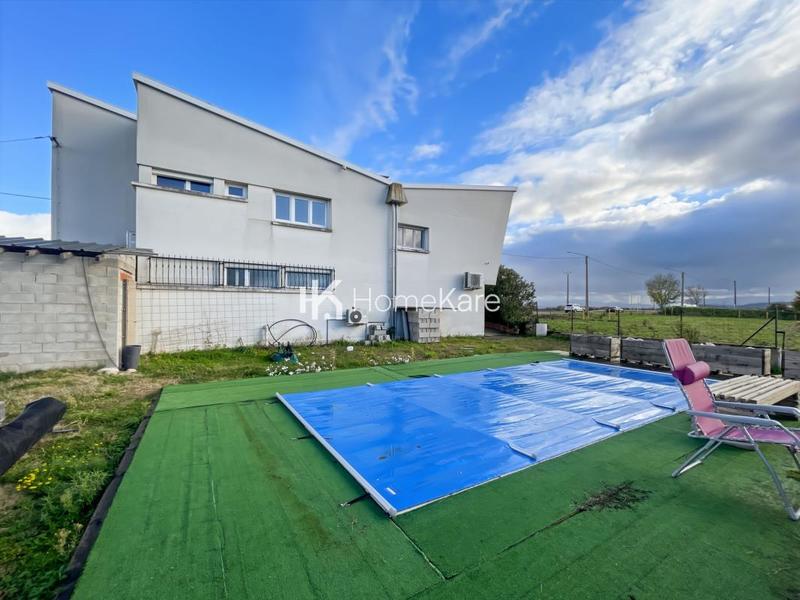 Maison - 175 m² - 5 pièces