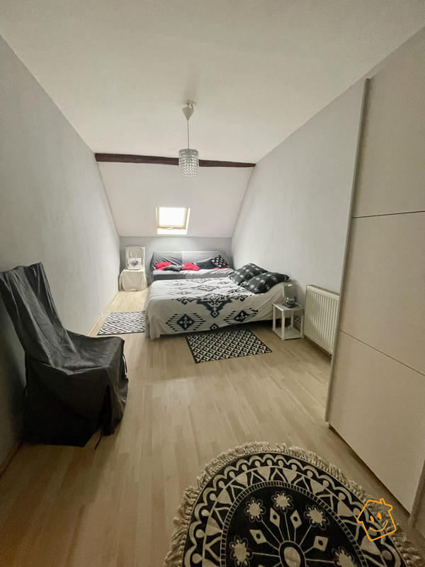 Maison - 111 m² - 4 pièces