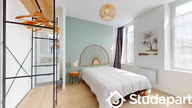 Chambre - 12 m² - 1 pièce