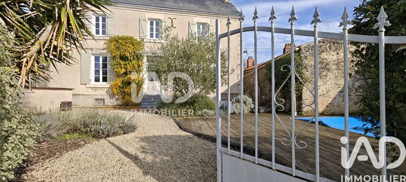 Maison - 168 m² - 5 pièces