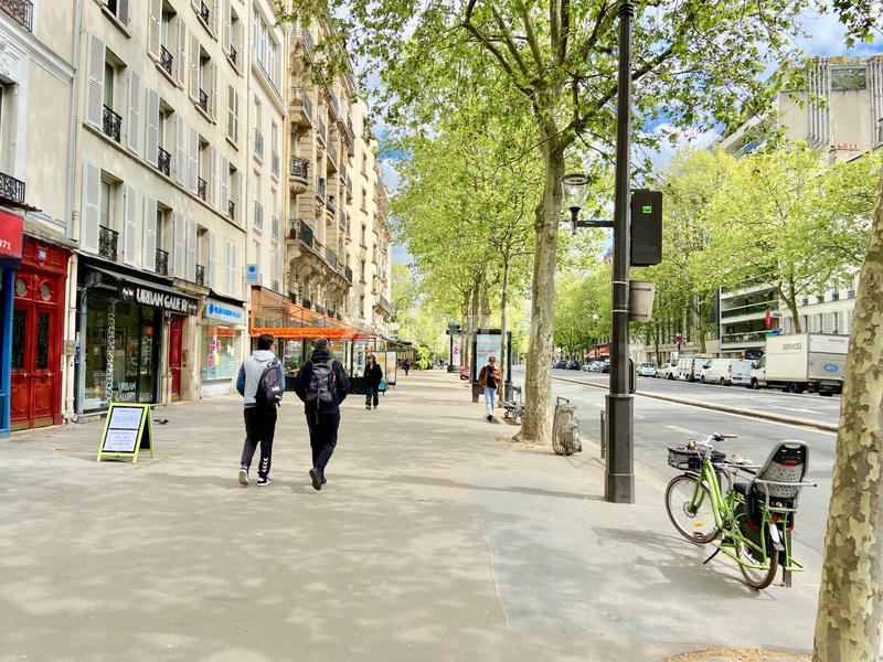 Fonds de commerce - Magasins - 63 m²