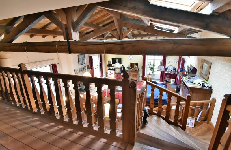 Maison en pierre - 162 m² - 4 pièces