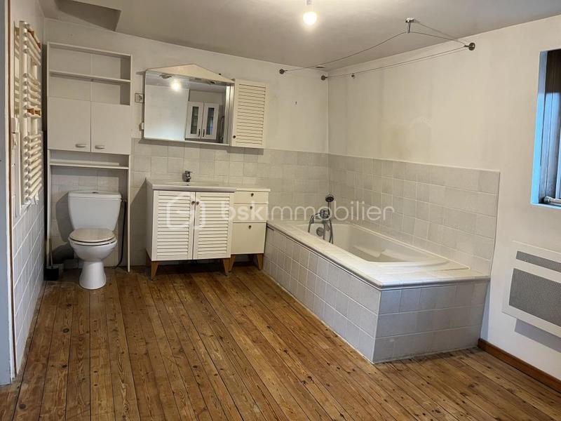 Propriété - 140 m² - 7 pièces