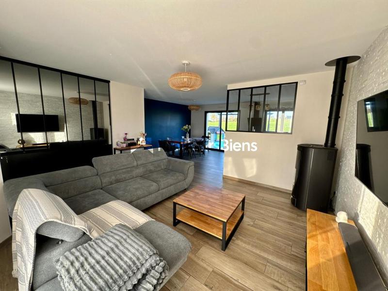 Pavillon - 107 m² - 6 pièces