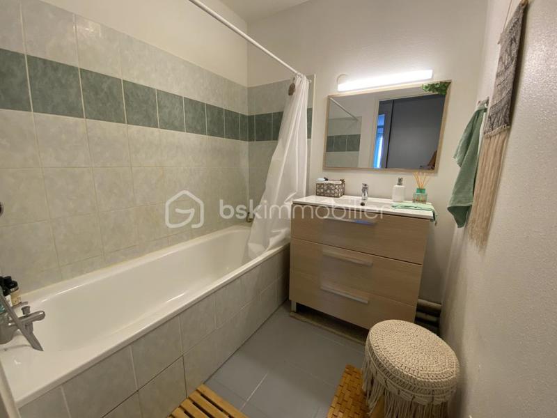 Appartement - 56 m² - 3 pièces